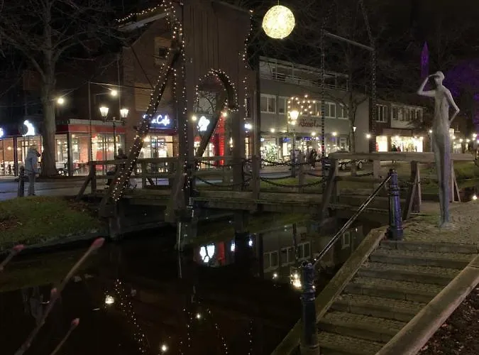 Fehn Appartement - Stay Apartment In Papenburg - Nahe Zentrum, Kueche, Parkplatz & Highspeed Wlan Apartament *