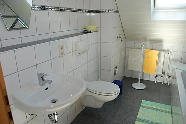 아파트 Fehn Appartement - Stay Apartment In Papenburg - Nahe Zentrum, Kueche, Parkplatz & Highspeed Wlan 파펜부르크